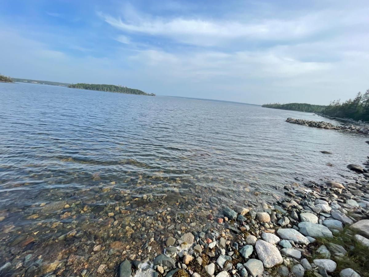 Апартаменти New English Point Oceanfront Living With Hot Tub Head of Jeddore Екстер'єр фото