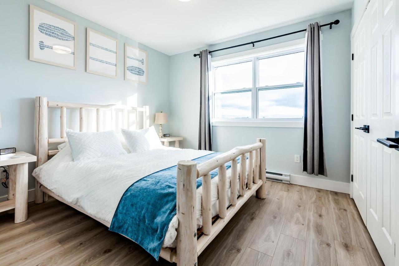 Апартаменти New English Point Oceanfront Living With Hot Tub Head of Jeddore Екстер'єр фото